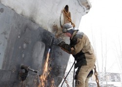 Technical maintenance of ships